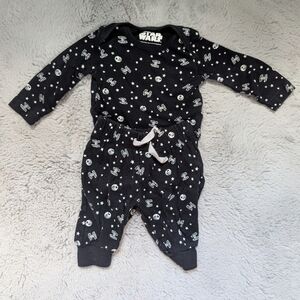 Amazon Essentials Baby Star Wars Outfit – Size 3M